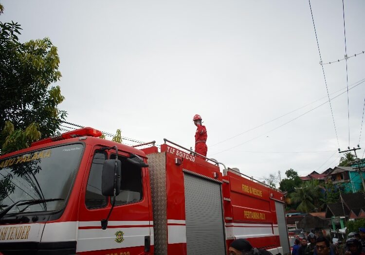 KPI Turut Padamkan Kebakaran Inpres