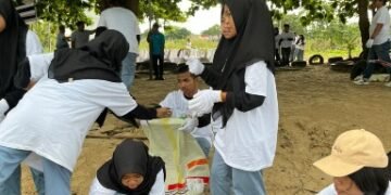 Pemkot Apresiasi Aksi Bersih Pantai PLN
