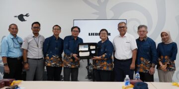 Liebherr Indonesia sambut kunjungan industri Laboratorium Manufacturing Systems ITS