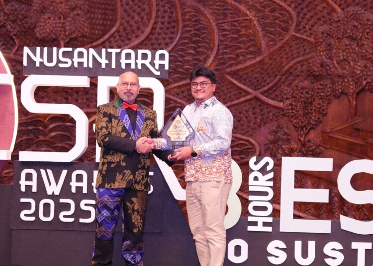 Daur Ulang PLN Berbuah Penghargaan