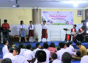 Srikandi PLN UID Kaltimra Hadir di Sekolah