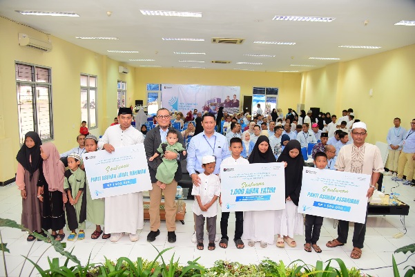 Bandara SAMS Salurkan Bantuan Sosial