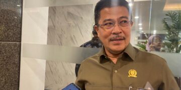 Darlis Pattalongi Ingatkan Pemprov Kaltim Pisahkan Aset SMA 10 dan Yayasan Melati