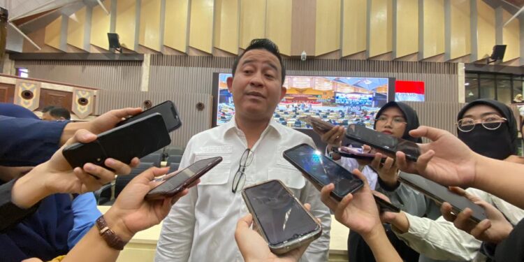 Sapto Serap Aspirasi Warga Sungai Dama Soal Gratispol dan Bantuan Masjid