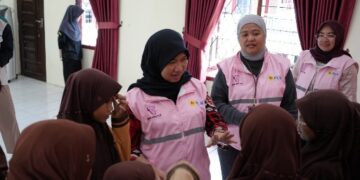 551 Mustahik Kaltimra Terima Bantuan PLN