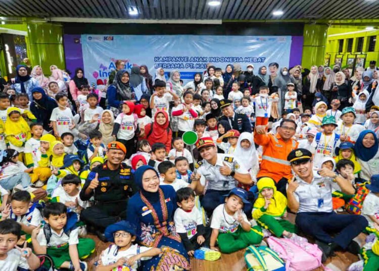 Siswa Sekolah Rakyat Bandung Barat Sampaikan Apresiasi kepada Presiden Prabowo atas Renovasi Kementerian PU