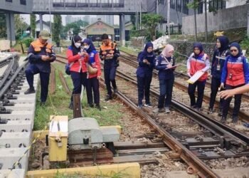 Menjelang Rilis NFP Malam Ini, Harga Emas Masih Bertahan di Jalur Bullish