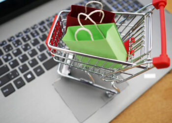 Kenapa Kita Lebih Gampang Belanja daripada Nabung? Ini Penjelasannya