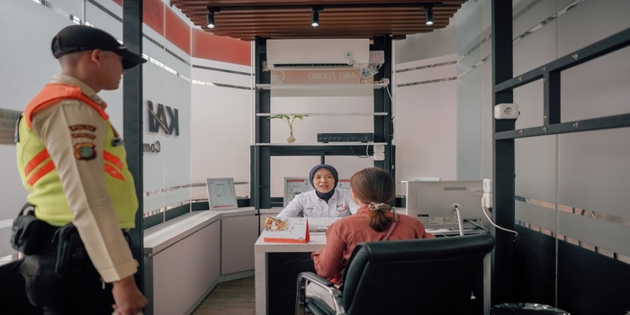 Fanbo dan Priska Sahanaya Gelar Workshop Kolaborasi Kreator & Beauty Class di SMA Al Kamal