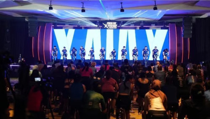 Emas Tetap Menguat, Pasar Tunggu Langkah The Fed