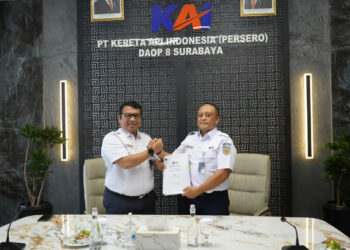 Emas Tetap Menguat, Pasar Tunggu Langkah The Fed