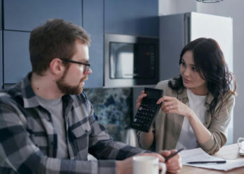 Ketahui Masalah Keuangan Timbul dalam Rumah Tangga