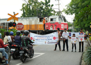 KAI Daop 8 Surabaya Gandeng Komunitas Java Train untuk Tingkatkan Keselamatan Perlintasan Sebidang