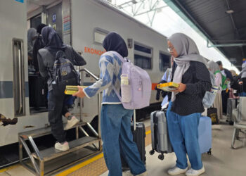 KAI Daop 1 Jakarta Mulai Melaksanakan Posko Angkutan Natal dan Tahun Baru 2025/2026