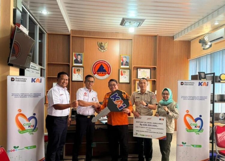 Kolaborasi Kondisi Darurat, KAI Divre III Palembang Salurkan CSR Mobil Ambulance Melalui BPBD Kabupaten Muara Enim
