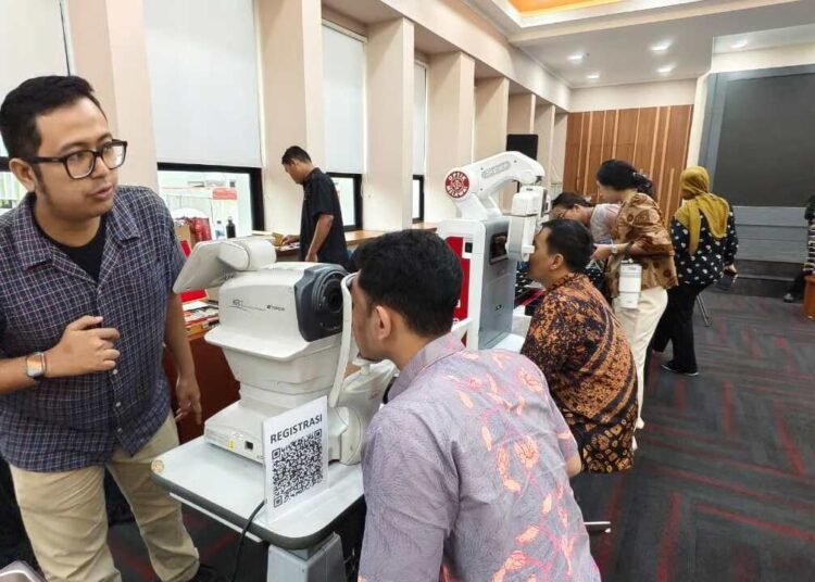 Optik Melawai Gelar Pemeriksaan Mata Gratis untuk Pekerja BRI Region 6/Jakarta 1