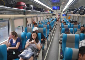 Wisman Makin Memilih Kereta Api: 28 Ribu Turis Gunakan KA dari Semarang