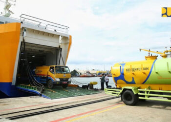 Kementerian PU Kirim 11 Mobil Tangki Air dan Vakum Tinja ke Lokasi Bencana Sumatera Utara dan Aceh