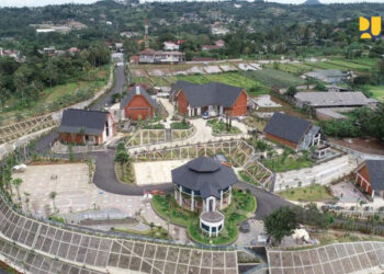 Konektivitas Padang–Bukittinggi Pulih, Akses Masyarakat: Kementerian PU Buka Jalur Lembah Anai, aktivitas Masyarakat Lancar