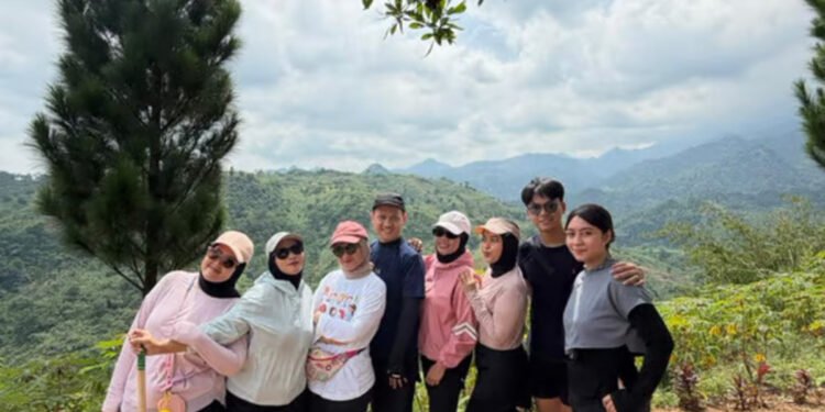 BRIliaN Branch Office Otista Region 6/Jakaarta 1 Gelar Kegiatan Tracking sebagai Bentuk Kepedulian terhadap Kesehatan