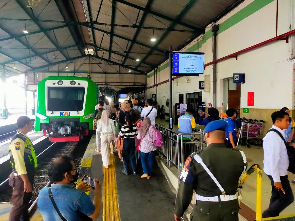 Catat 172 Barang Penumpang Tertinggal, KAI Daop 4 Imbau Pelanggan Jaga Barang Bawaan dengan Baik pada Penghujung Libur Nataru