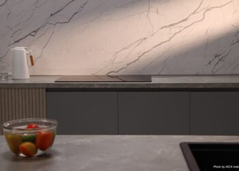 Dukung Pelestarian Pesisir, Kogabwilhan III Tanam 1.000 Mangrove di Pantai Gambesi