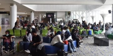 Bandara SAMS Sigap Amankan Keributan Penumpang