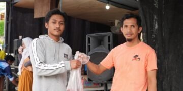 PLN Bagikan 40 Hewan Kurban di Kaltimra