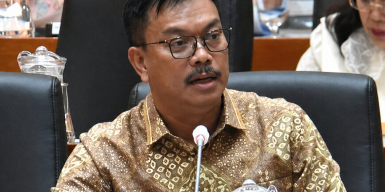 DPR RI
