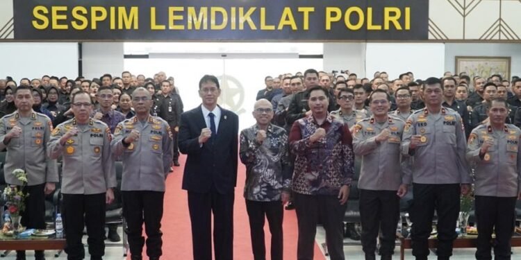 Menkeu Ajak Polisi Jaga Investasi