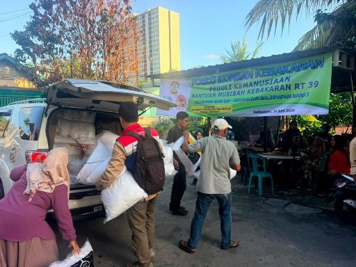 Pertamina Bantu Korban Kebakaran Baru Ilir