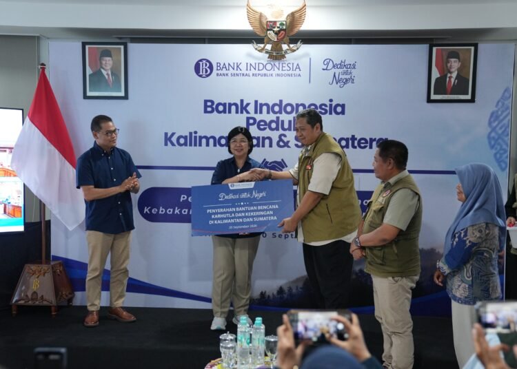 Kaltim Terima Bantuan Penanganan Karhutla
