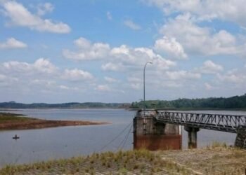 Jaga Waduk, PTMB Kurangi Produksi Air