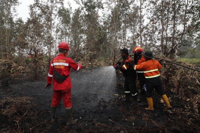 BNPB Uji Coba Pembendung Karhutla