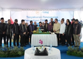 Bulog Tasyakuran 4 Juta Ton Beras