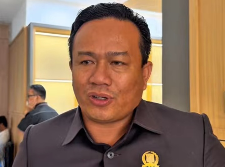 DPRD Ajak Warga Pakai Masker